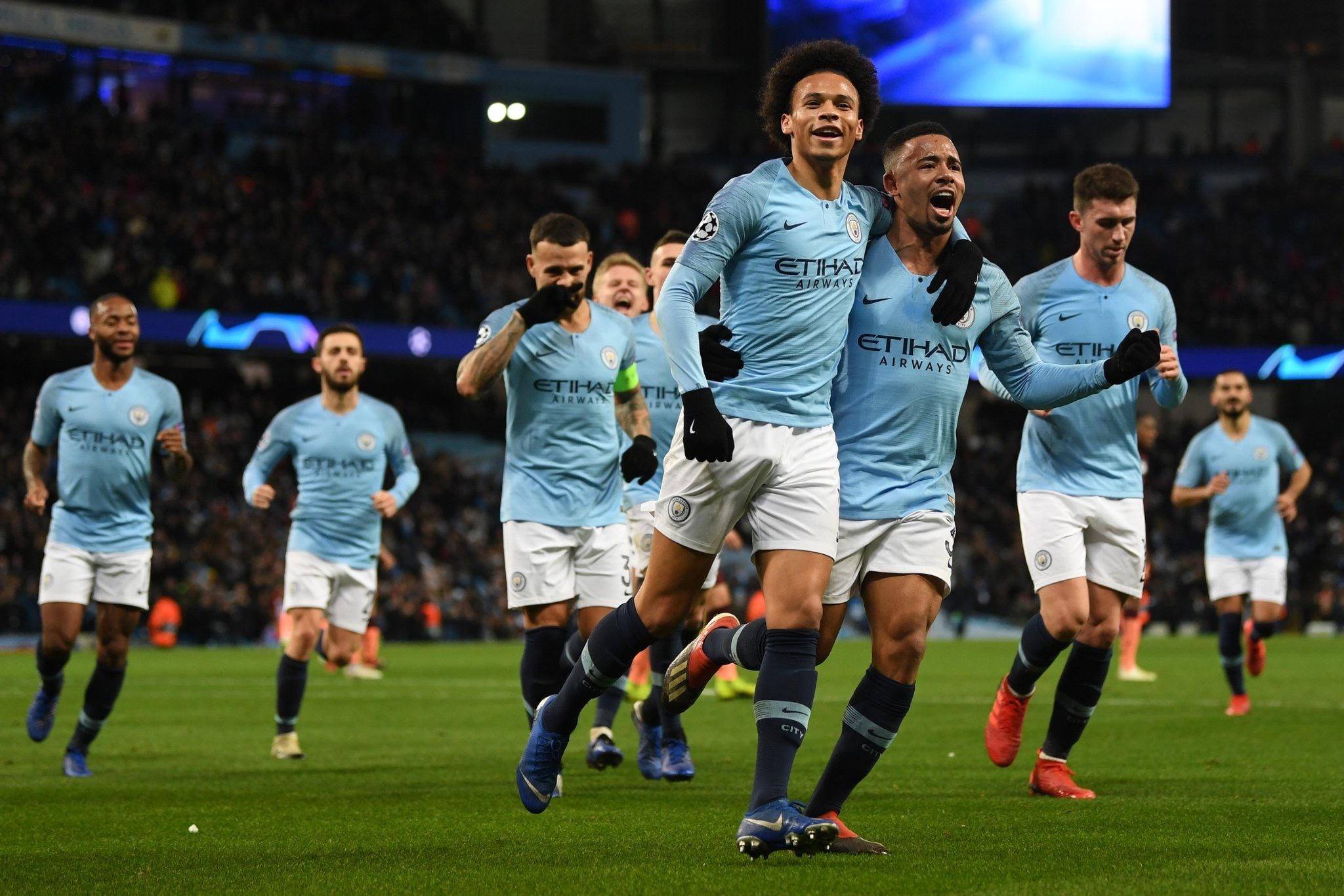 通过数据分 通过数据分