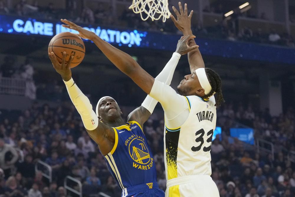 三位球员的 三位球员的