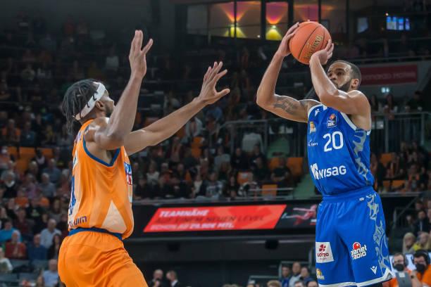 走势的选手 走势的选手