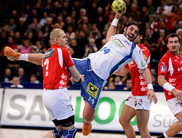 罗马诺：莫德里奇将在下周一接受米兰体检 已同意签署一年合同